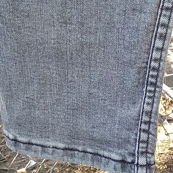 Levi's 510 Skinny Fit Light Wash Gray Denim Jeans 05510-0978 - Picture 4 of 7